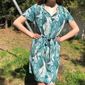 Amour Vert Silk Leaf Print Belted Shift Dress L